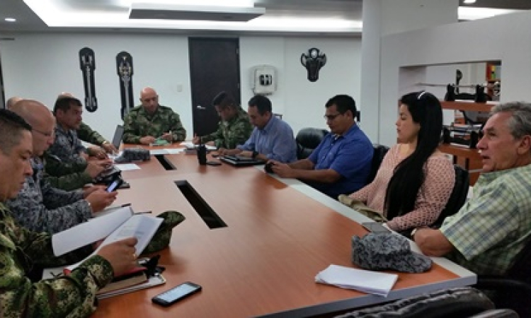 CACOM 6 aúna esfuerzos con las Fuerzas Militares y Policía Nacional para los comicios electorales de octubre de 2015