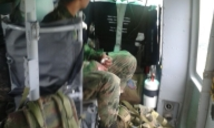 Fuerza Aérea Colombiana realiza evacuación aeromédica a soldado de la patria en zona boscosa del Tuparro