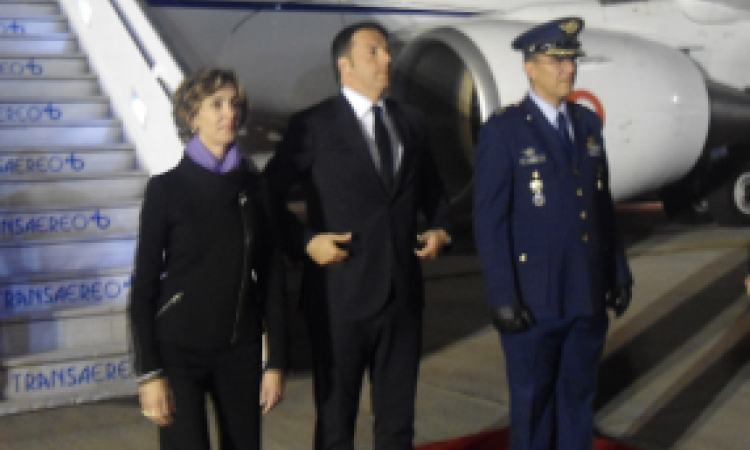 El Comando Aéreo de Transporte Militar CATAM una vez más sirve de puerta de entrada a la visita de Estado que viene realizando el Primer Ministro Italiano por Latinoamérica.