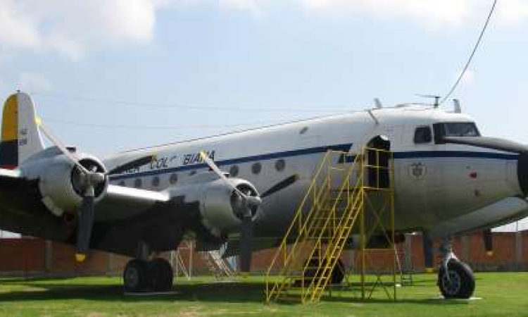 Fuerza Aérea trasladará a un gigante del aire que cumplió misiones de transporte presidencial 