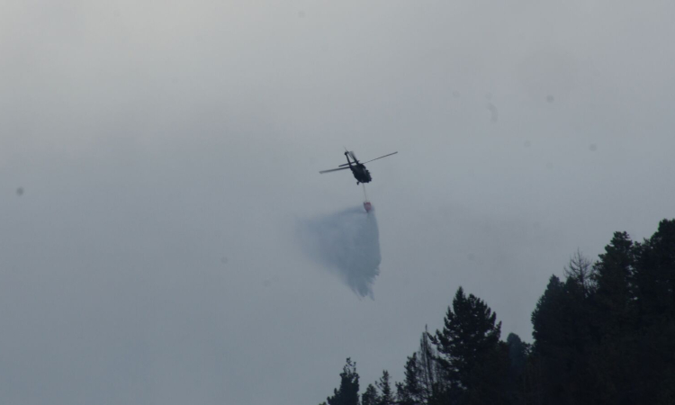 Le feu sur la colline de Montserrat a été entièrement contrôlé