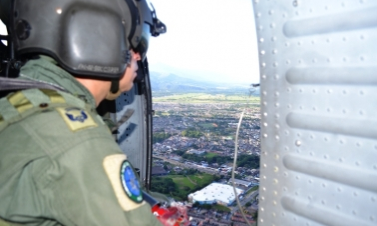 Despliegue de la Fuerza Aérea para un regreso seguro en el puente festivo