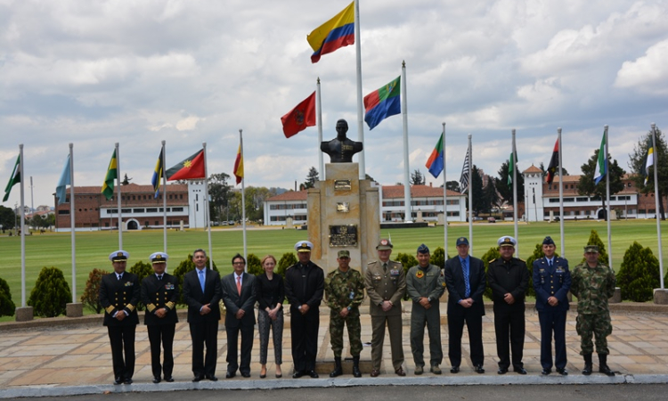 ESUFA presente en segunda visita de la comisión OTAN para el Programa de Integridad Sectorial