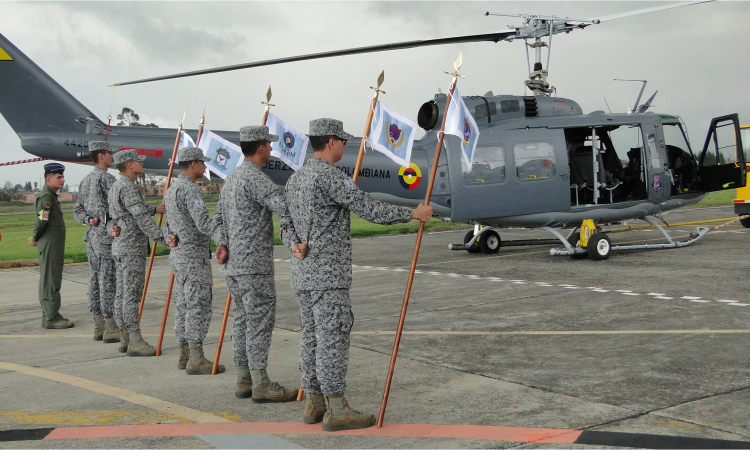 Regresa al servicio helicóptero Huey-II modernizado por el Comando Aéreo de Mantenimiento