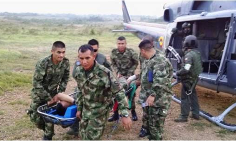 Fuerza Aérea evacuó soldado profesional picado por una manta raya