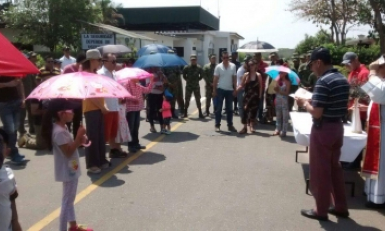 Conmemoración de la Semana Santa en el Grupo Aéreo del Casanare