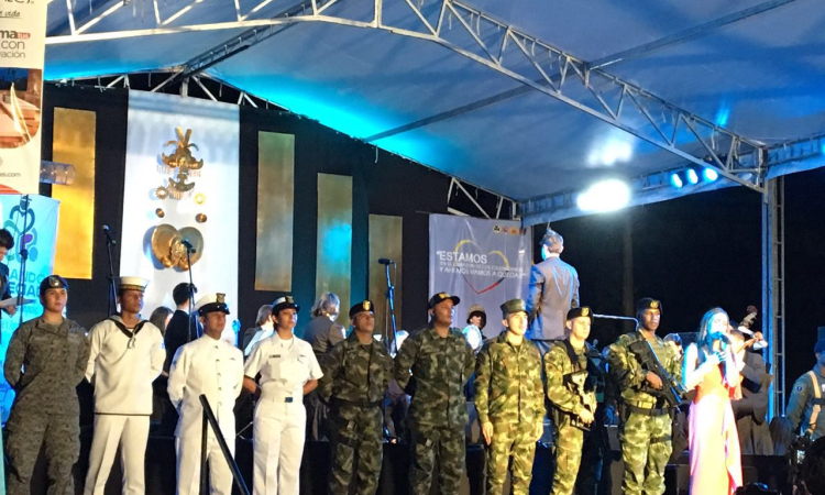 Homenaje a las Fuerzas Militares de Colombia