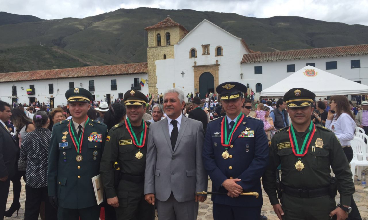 Fuerza Aérea acompañó aniversario de Villa de Leyva