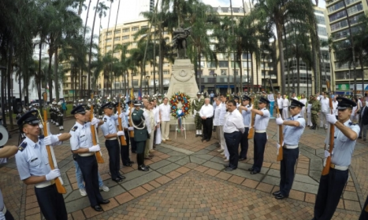 EMAVI acompañó celebración de los 206 años de la independencia de Cali