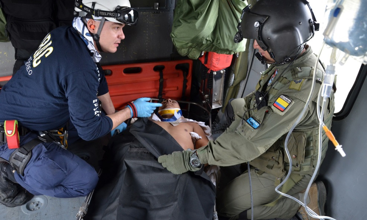 Fuerza Aérea encuentra sobreviviente 