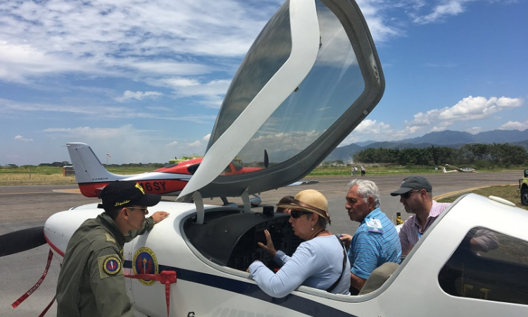 Emavi participó en el encuentro de aviación AOPA-CARTAGO Fly-In 2016