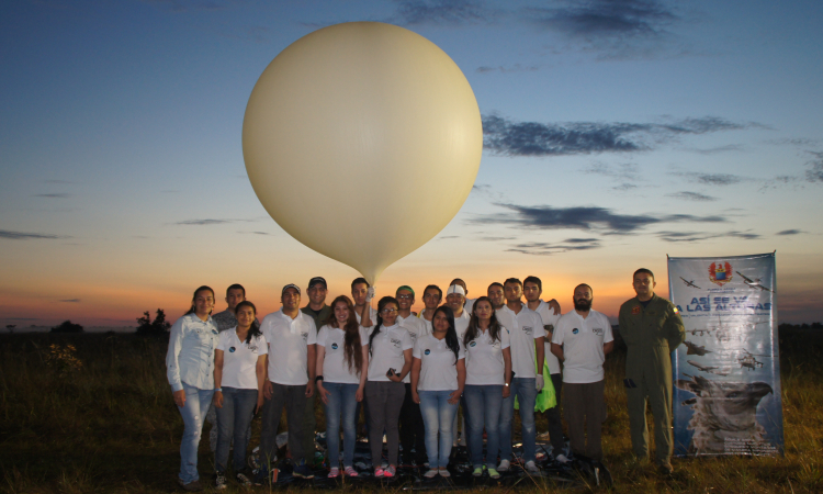 Fuerza Aérea Colombiana envió globo sonda “sabio caldas” a la estratósfera