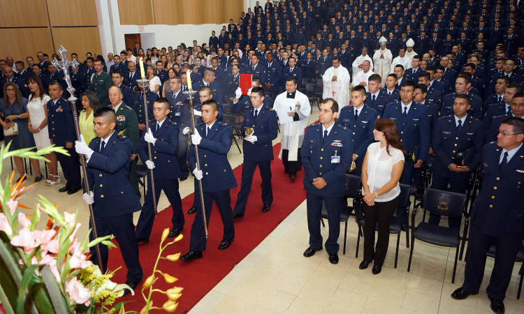 Con la celebración de un Te Deum, Emavi inició la conmemoración de su Aniversario No. 83 