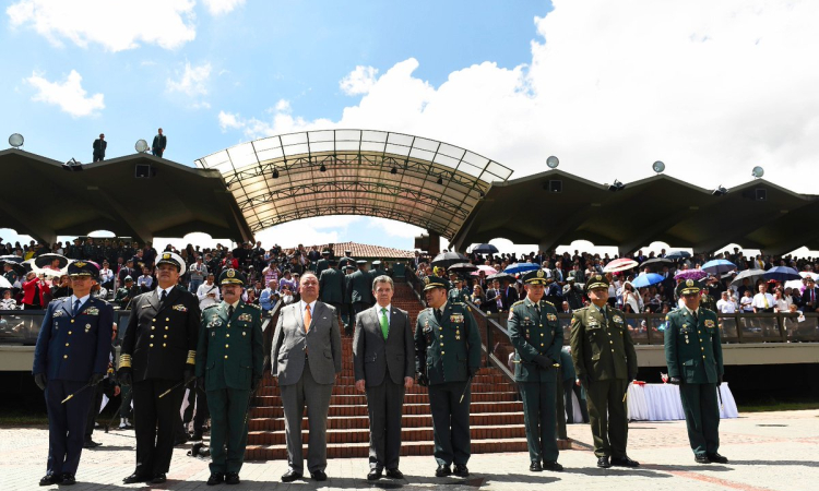 Ceremonia de ascensos Ejército Nacional 