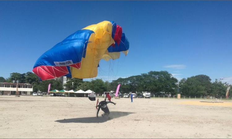 Comando Aéreo de Combate No.1 conmemoró 97 años de la Fuerza Aérea compartiendo con la comunidad de La Dorada