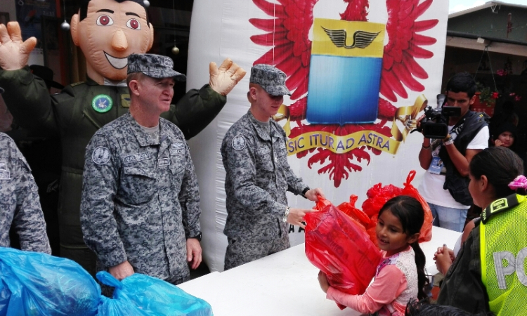 CACOM 2 y Gobernación del Meta adelantaron la Navidad en Calvario y San Juanito