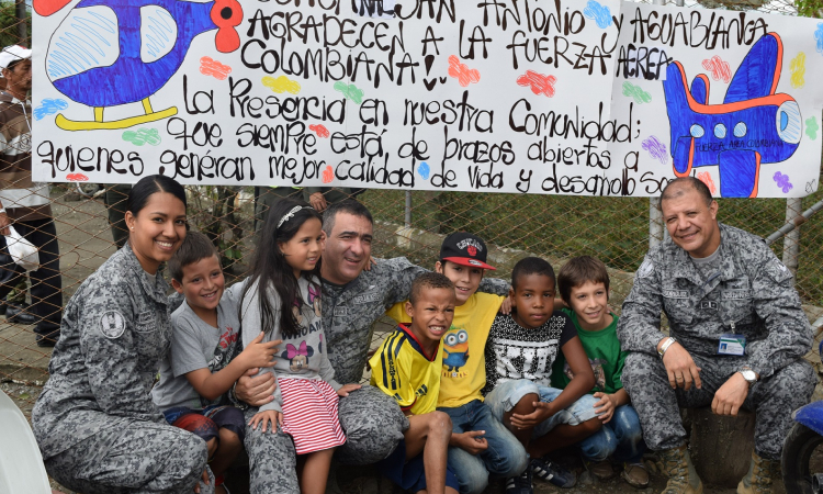 Jornada de apoyo al desarrollo benefició a 500 habitantes de El Cerrito  