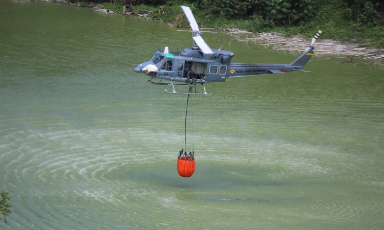 Fuerza Aérea fortalece alianzas para la prevención y atención de incendios forestales y desastres naturales en el Tolima 