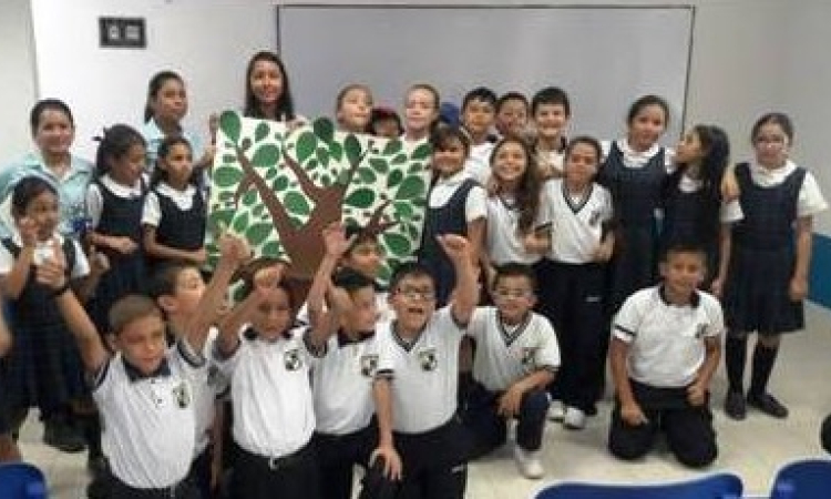 Fuerza Aérea trabaja por el medio ambiente con la campaña "Ecomando" 