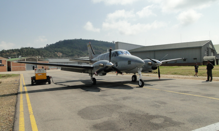 Comando Aéreo de Mantenimiento reincorpora al servicio avión C-90