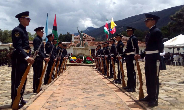 Fuerza Aérea Colombiana rinde homenaje al Capitán Antonio Ricaurte