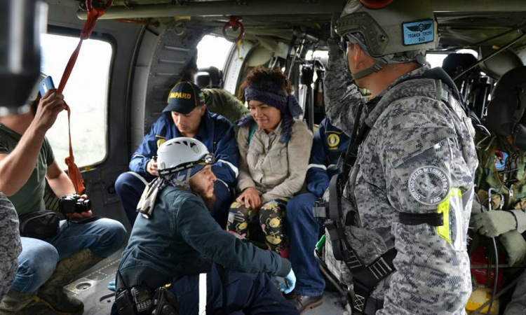 Gracias a la Fuerza Aérea Colombiana fue hallada turista Chilena