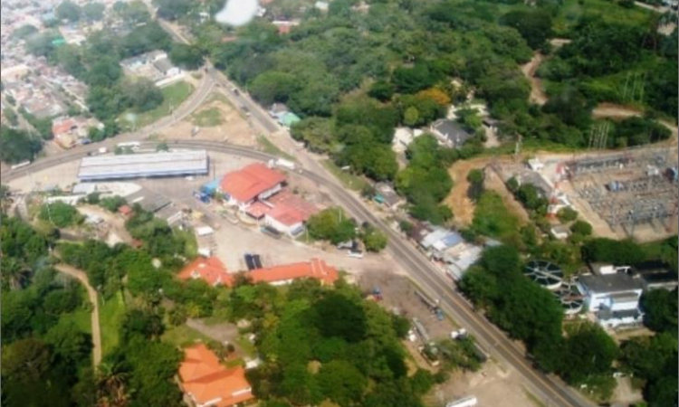 En el centro del país la Fuerza Aérea garantiza seguridad de los viajeros durante la Semana Mayor