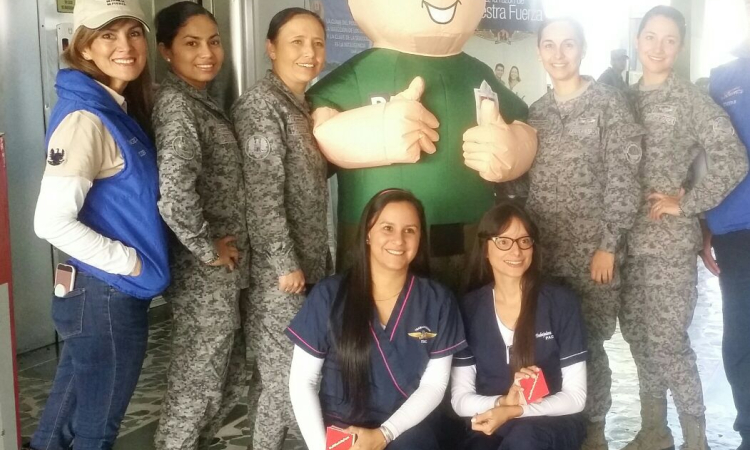 Lanzamiento "Semana de la Familia Aérea"