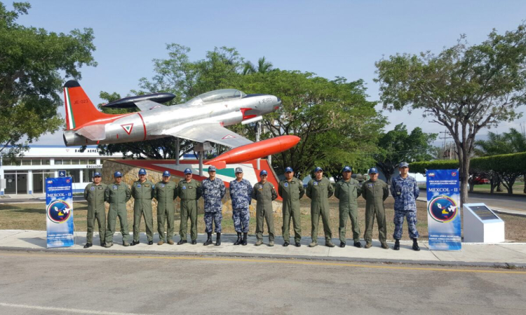 Ejercicio binacional simulado de interdicción aérea "Mexcol II"