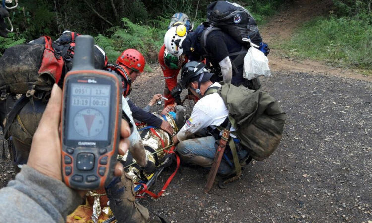 Fuerza Aérea e instituciones del Sistema Nacional de Gestión de Riesgo, realizan simulacro de rescate 