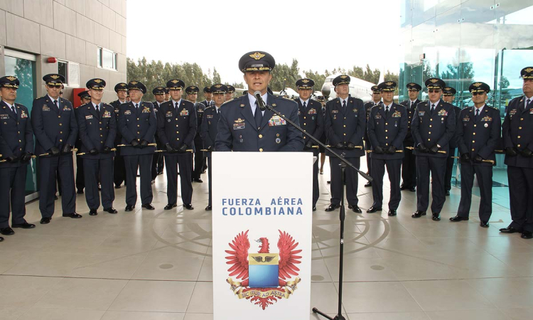 Comandante de la Fuerza Aérea presentó el "Proceso de Transformación"