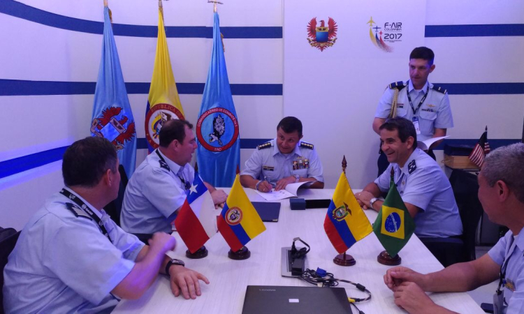 Fuerza Aérea Colombiana firma acuerdo con Brasil, Chile y Ecuador 