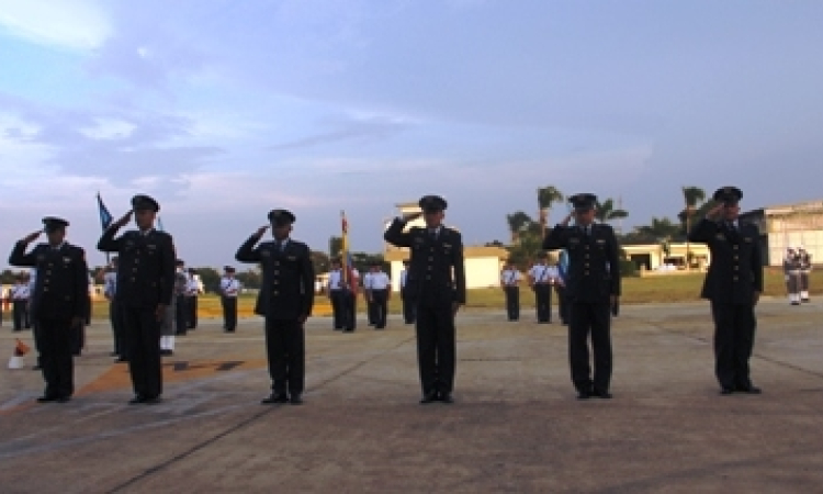 Ascensos de suboficiales en el Comando Aéreo de Combate No. 3