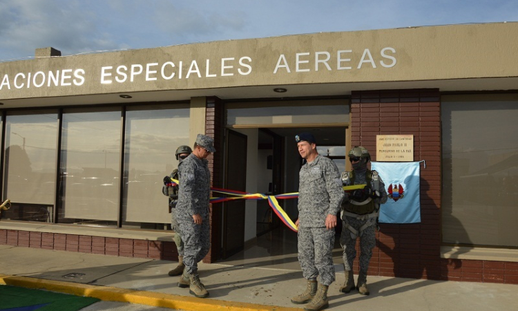 Comandante Fuerza Aérea inaugura nuevas instalaciones del Grupo de Operaciones Especiales Aérea - GROEA