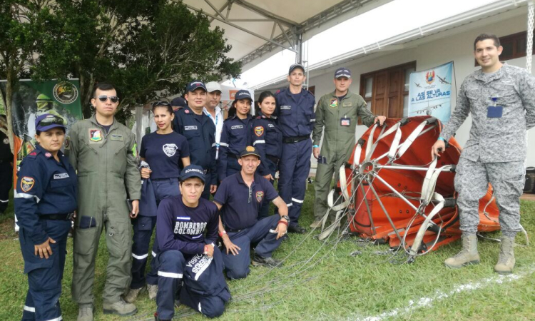 Fuerza Aérea Colombiana participa de la VIII versión de la Movilización Nacional Forestal