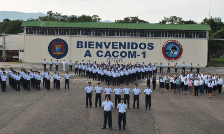 El Comando Aéreo de Combate No.1 cumple 84 años protegiendo la soberanía de nuestro país