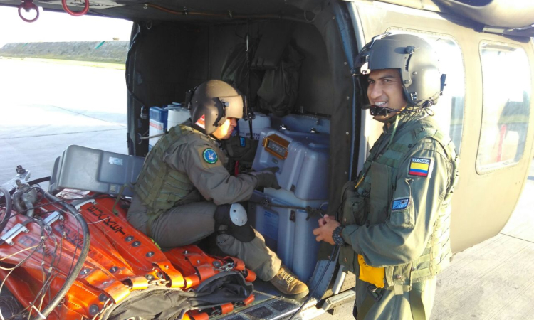 Fuerza Aérea tiene nuevos técnicos en equipos de rescate