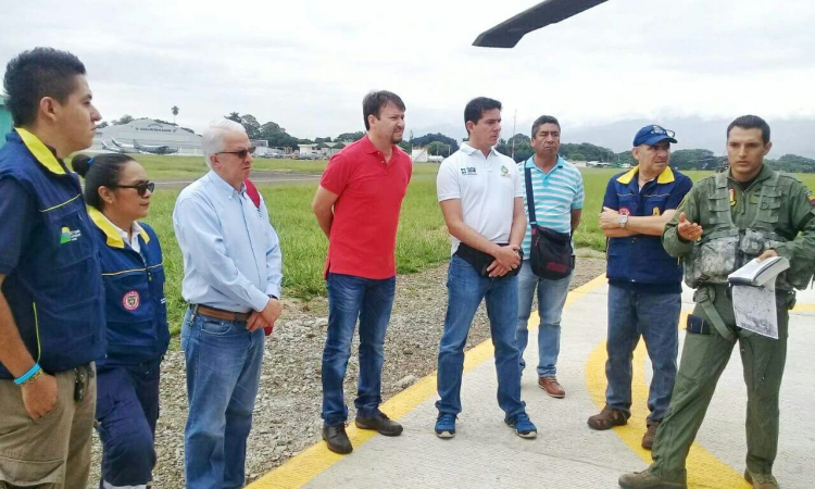 Fuerza Aérea Colombiana y CVC monitorean ríos en el Valle del Cauca