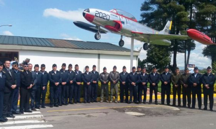 Alumnos de la Escuela Superior de Guerra de la Fuerza Aérea del Perú visitaron el CAMAN