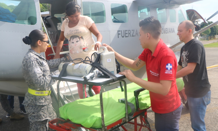 Fuerza Aérea Colombiana realiza traslado aeromédico en Vichada