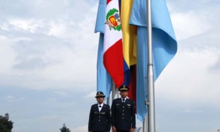 Alumnos de Perú inician Convenio Internacional Académico 