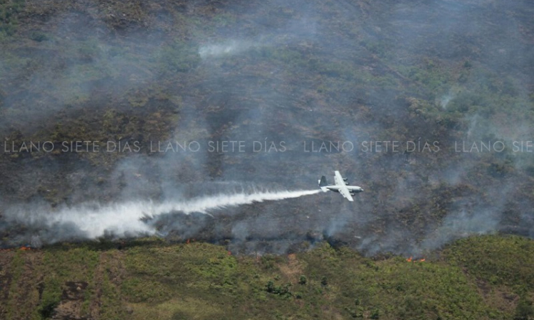 Control total de Incendio en Parque Nacional Natural Sierra de la Macarena