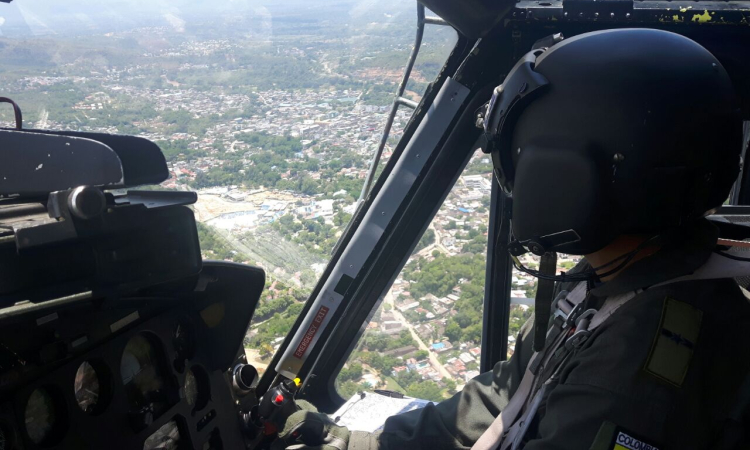 La Fuerza Aérea Colombiana realiza patrullajes aéreos durante la Semana Santa