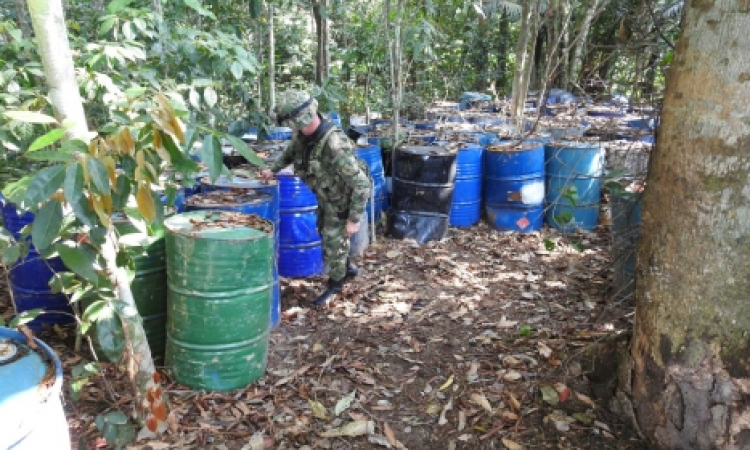 Localización y destrucción de dos depósitos ilegales para el procesamiento de clorhidrato de cocaína en Norte de Santander