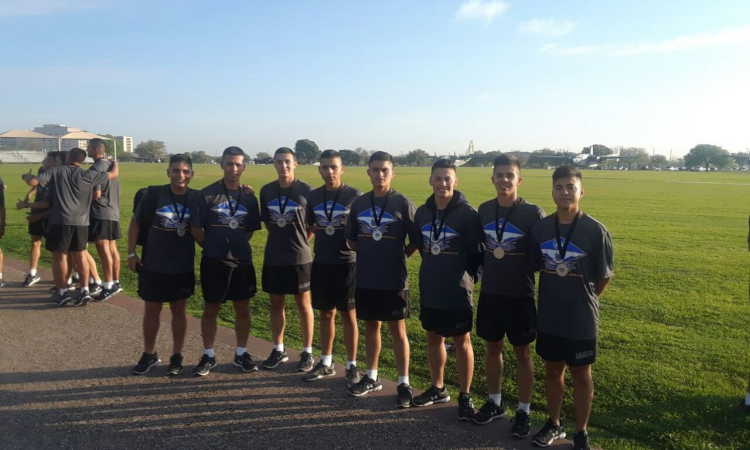 Alumnos de la Escuela de Suboficiales “CT. Andrés M. Díaz” participaron en los eventos deportivos realizados en la Academia Interamericana de Fuerzas Aéreas, IAAFA