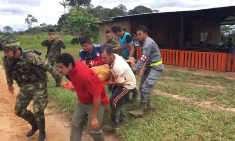 Campesino herido con arma cortopunzante es evacuado por el Cacom 6 desde Cartagena del Chairá