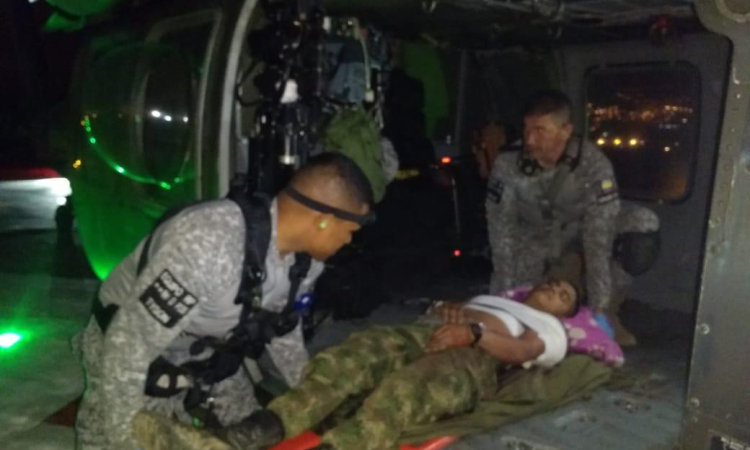 En un helicóptero ángel se salva la vida de un soldado profesional en Antioquia