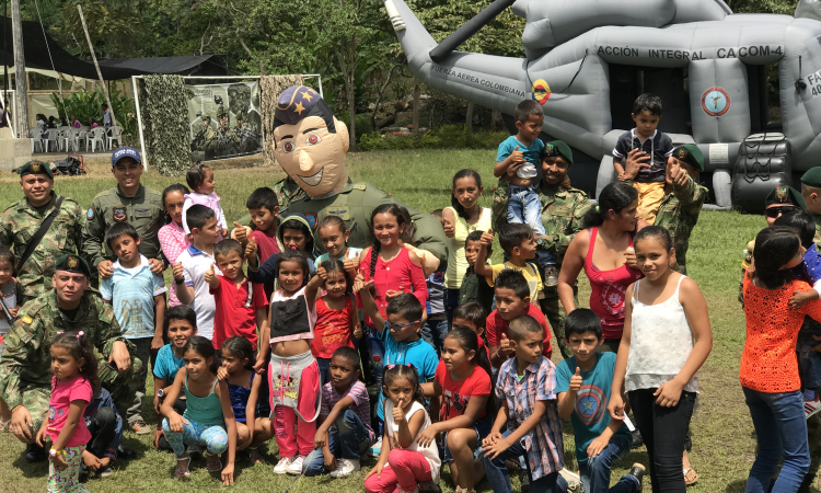 Fuerza Aérea Colombiana realizó Jornada de Apoyo al Desarrollo en el municipio de Villarrica, Tolima