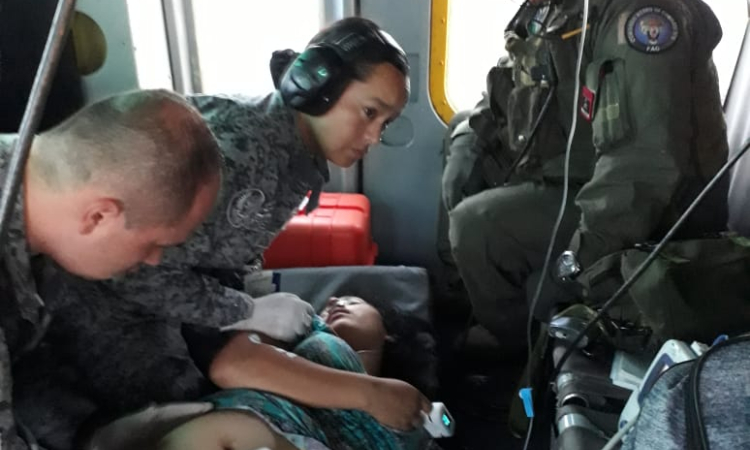El CACOM 6 evacua mujer embarazada en grave estado de salud en el Caquetá 