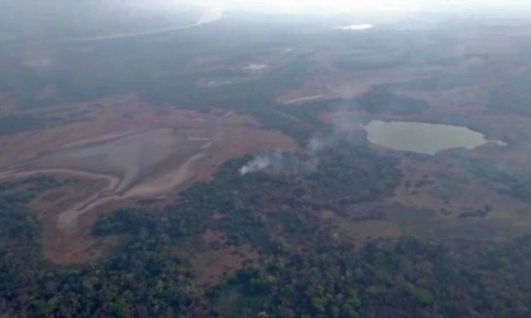 La Fuerza Aérea apoyó la extinción de incendios en el departamento de Bolívar